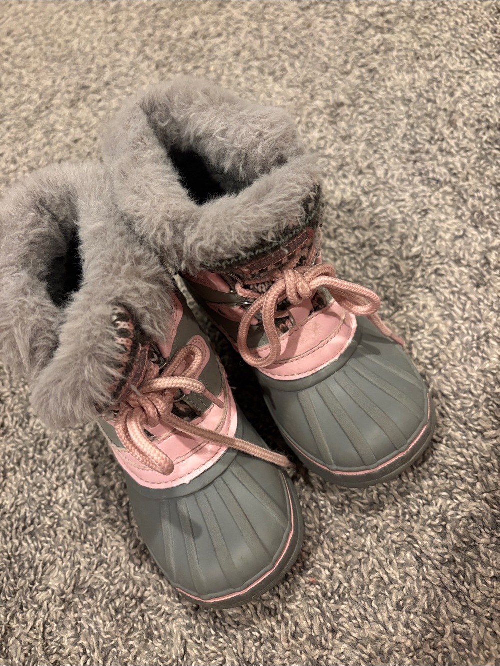 London Fog Gray and Pink Kids Snow Boots with Plush Collar